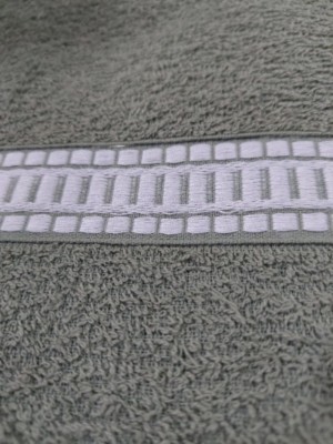 Toalha Banho Royale 120x60cm 170g Verde Envelhecido Leve, Macia e de Secagem Rápida